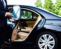 You can still search. Or you can get into a clean, comfortable car right now - and hit the road without unnecessary worries: quick crossing of the border, polite driver with a Moldovan passport, no transfers and hidden fees, online order of a transfer Kyiv - Chisinau in 60 seconds, fixed price from $400. We don't promise - we just do: comfort, speed, reliability, all inclusive. 📲 WhatsApp / Viber / Telegram: +380956993063. Order a transfer Kyiv - Chisinau - and forget about the hassle!