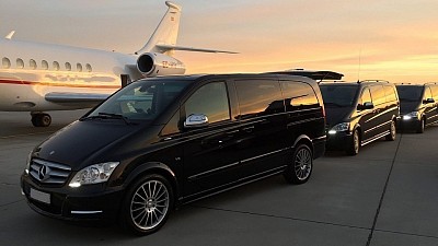 הזמינו מונית והסעה מאודסה-קישינב אונליין 24/7 דרך וואטסאפ, וייבר או טלגרם. מכוניות נוחות: חסכוניות, עסקים, VIP, מיניוואנים, מיניבוסים ואוטובוסים. מעבר גבול מהיר ללא עיכובים. מחירים החל מ-149 דולר.