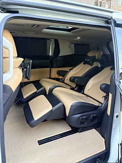 Мінівен Kia Carnival - таксі Кишинів - Умань - 800 USD