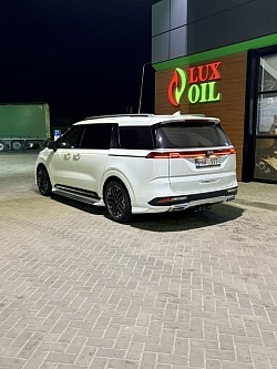 Мінівен Kia Carnival - Кишинів - Умань - 800 USD