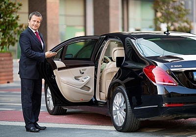 такси Умань Кишинёв, трансфер Умань Кишинёв, VIP трансфер Умань Кишинёв, автобус Умань Кишинёв, трансфер из Кишинёва в Умань, трансфер из аэропорта Кишинёва в Украину, трансфер с таможни Паланка в Кишинёв, трансфер Староказачье Кишинёв, трансфер Отаки Кишинёв, трансфер Могилёв-Подольский Кишинёв, трансфер с таможни в Умань, трансфер из Украины в Молдову, трансфер из Молдовы в Украину, водители с молдавскими паспортами, водители с румынскими паспортами, трансфер 24/7 Умань Кишинёв, трансфер без пересадок, таможенный трансфер Молдова Украина Румыния, заказать трансфер Кишинёв Умань, трансфер с таможни в любой город